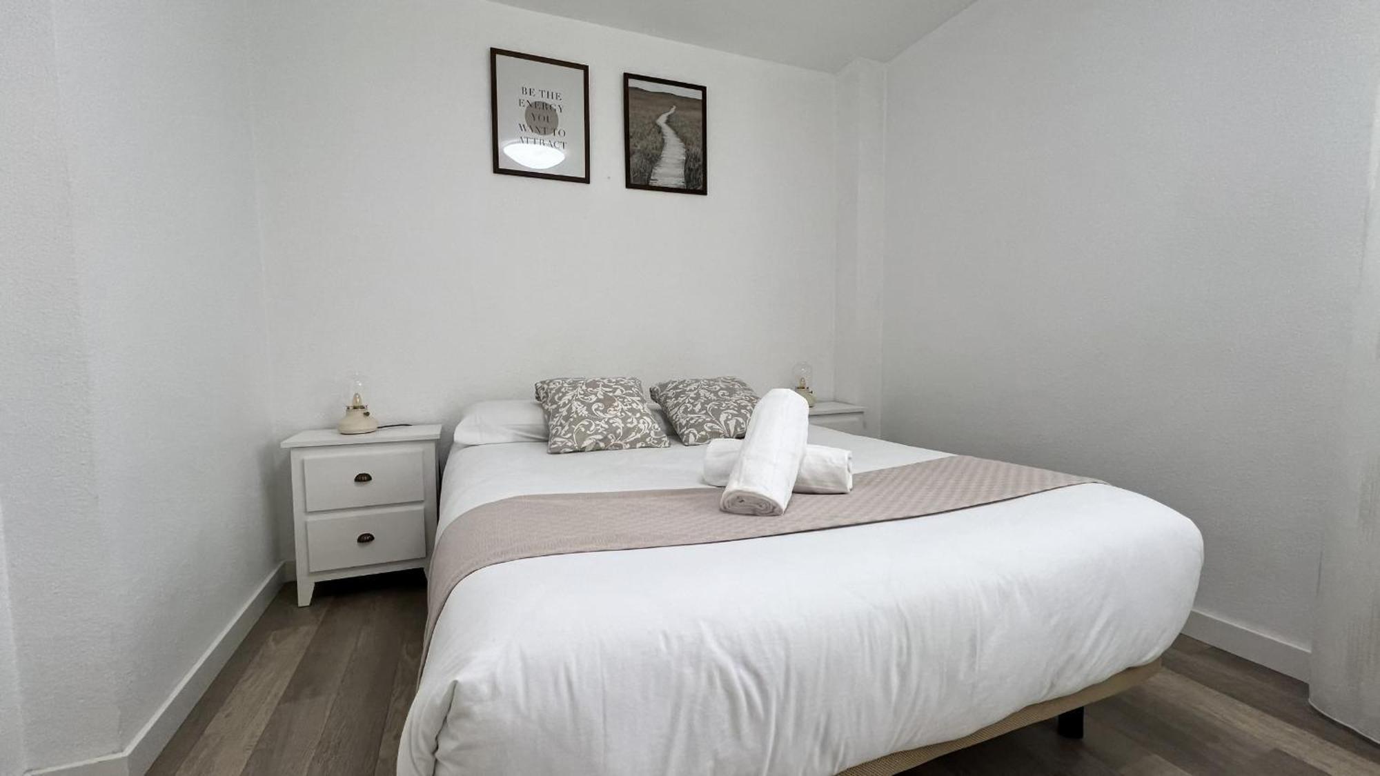 Apartamenticos Plaza Del Pilar III Zaragoza Exterior photo
