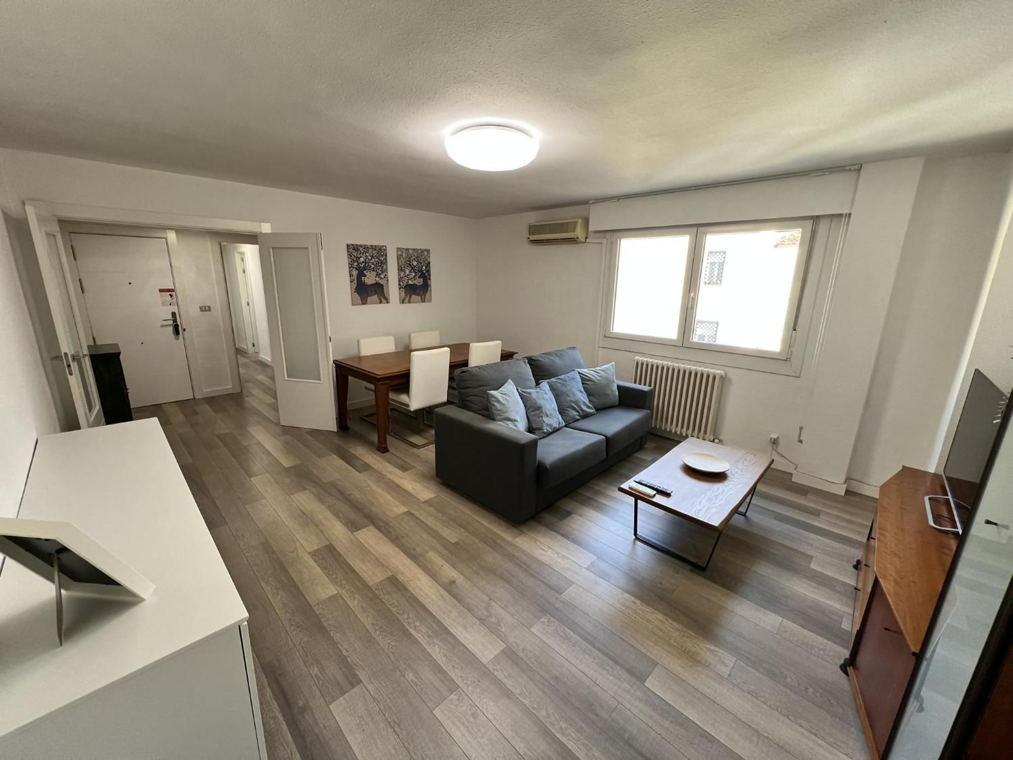 Apartamenticos Plaza Del Pilar III Zaragoza Exterior photo